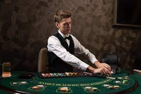 Dashboard Outright Betting menampilkan pembaruan odds real-time dan status taruhan